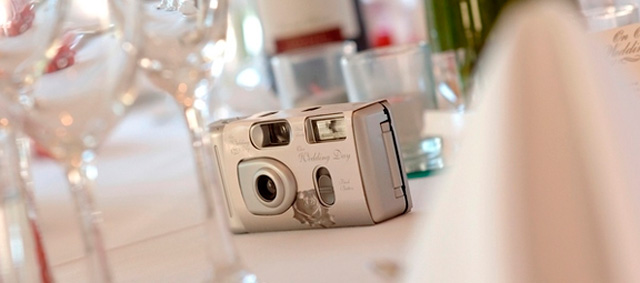 Las cámaras desechables son una magnífica opción inmortalizar momentos en vuestra boda | ORGANIZACIÓN BODAS | WEDDING PLANNER | Sevilla